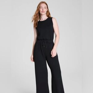 Nwt size medium spanx air essentials sleeveless jumpsuit